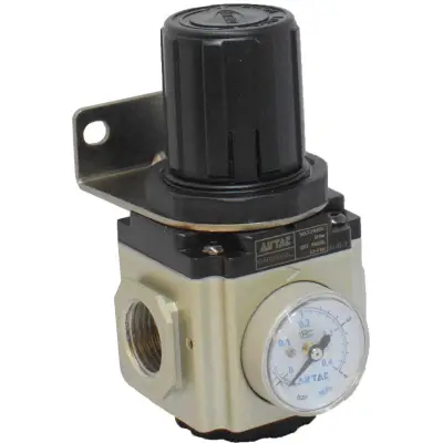 Regulator de presiune cu manometru exterior 0-4 bar 1/4"